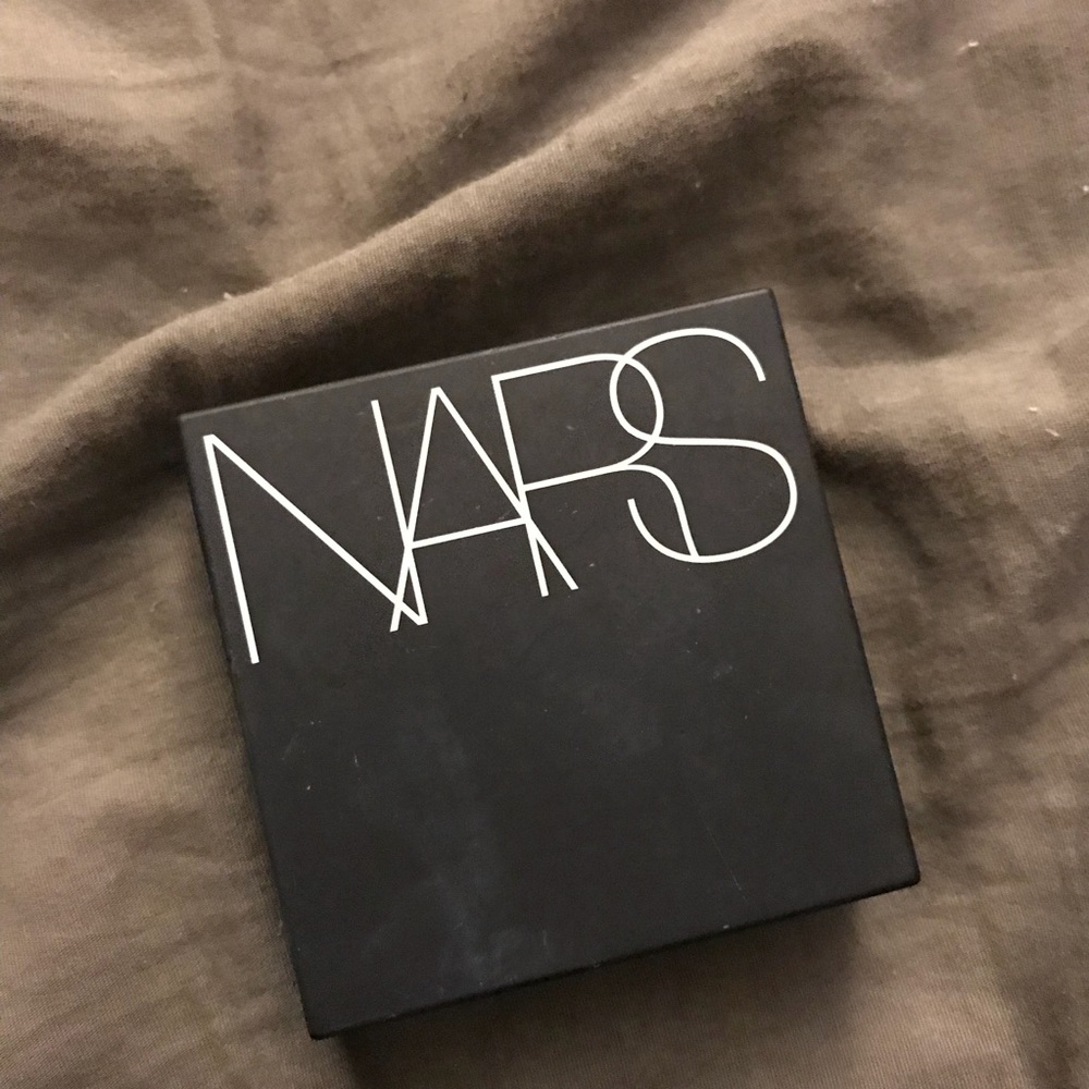 Nars powder